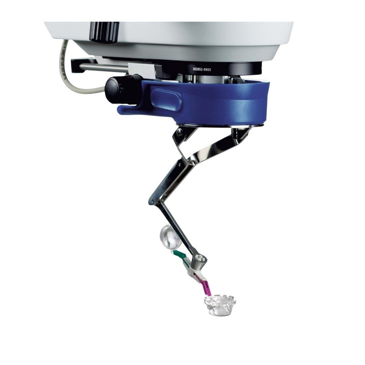 ZEISS OPMI LUMERA 700 — katarakta və tor qişa cərrahiyyəsi üçün etalon optik mikroskop.